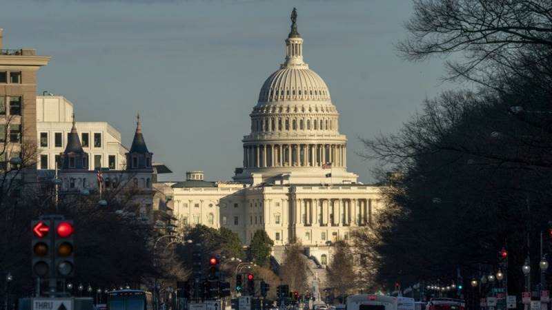 Congressional leaders allegedly strike stopgap funding deal