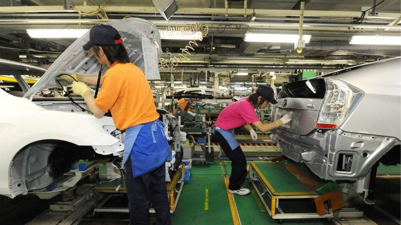 Japan’s factory activity falls in February