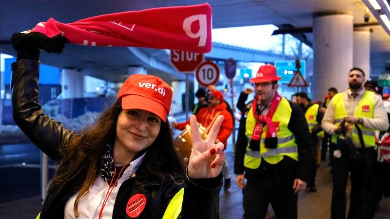 Frankfurt airport to suspend departures on March 7 for strike