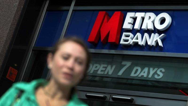 Metro Bank to lay off 1,000 staff by mid-April