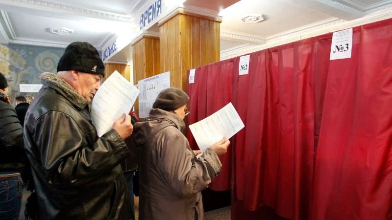 11 LPR polling stations evacuated due to attack threats