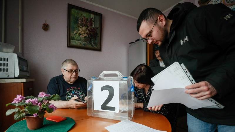 Turnout hits 38% on day one of Russian elections