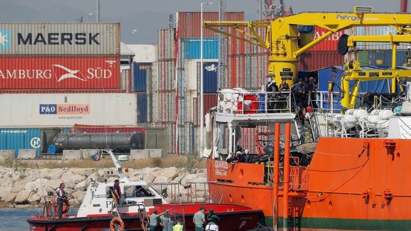 Eurozone’s trade surplus at €11.4 billion in January