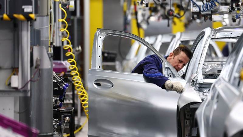 German manufacturing activity at 5-month low in August