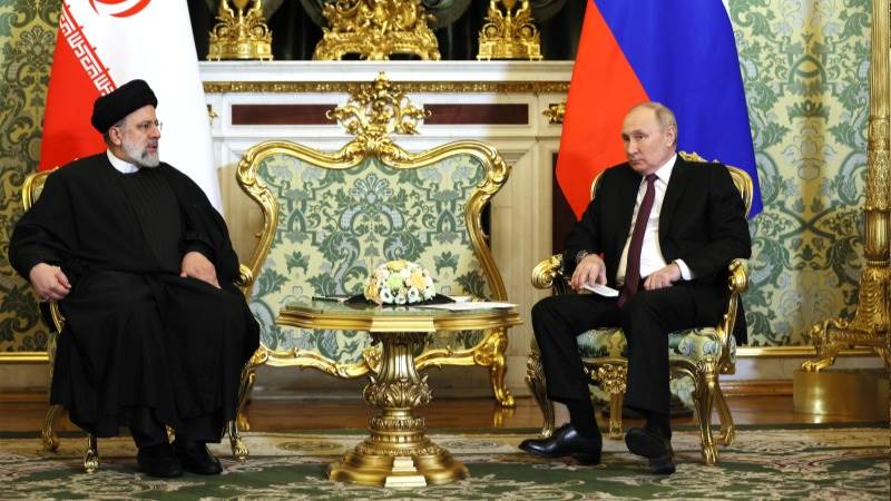 Putin and Raisi talk Middle East crisis