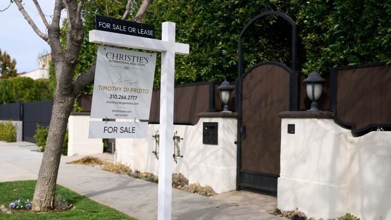 US existing home sales jump 9.5% in February