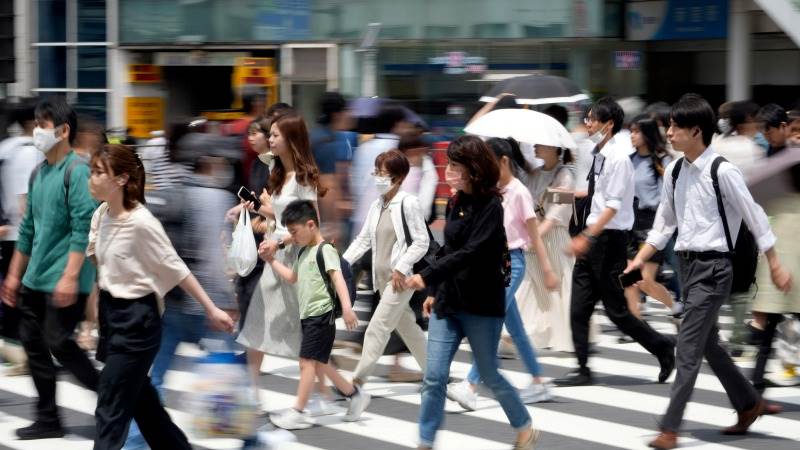 Japan’s inflation rises to 2.8% in February