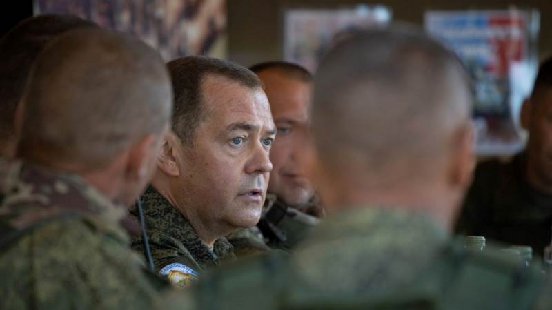 Medvedev threatens retaliation for Moscow attack