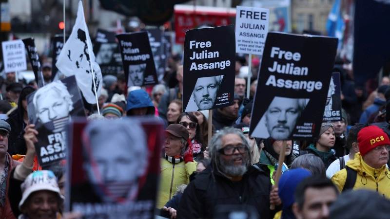 UK court grants Assange extradition appeal