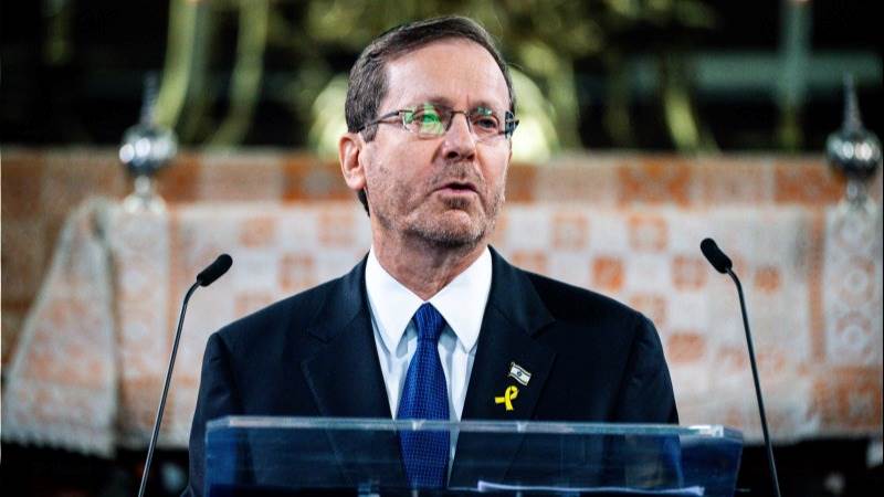 Herzog: Hostage deal possible only without Sinwar