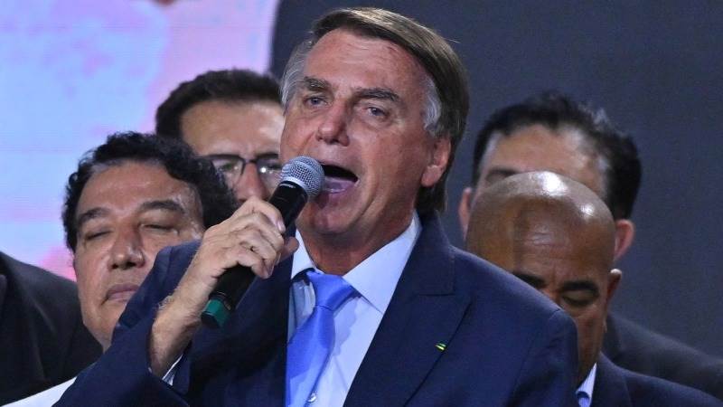 Bolsonaro asks for passport back to visit Netanyahu