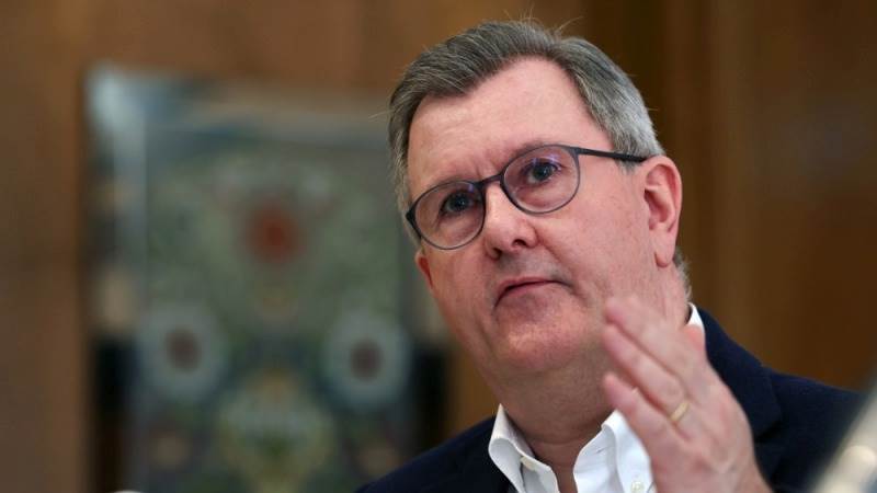 N. Ireland’s DUP head Donaldson resigns