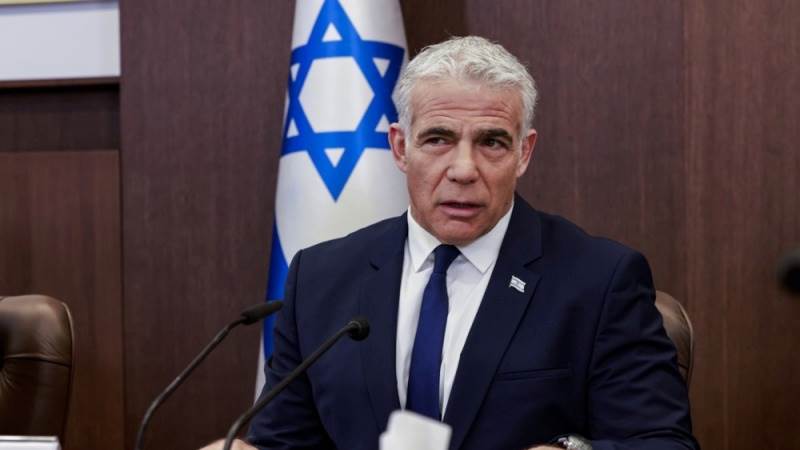 Lapid calls for elections to remove Netanyahu