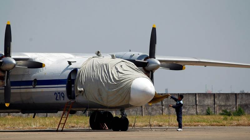 Russian plane rolls off runway in Kamchatka