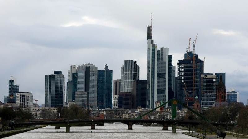 Europe closes mostly lower with economy in focus