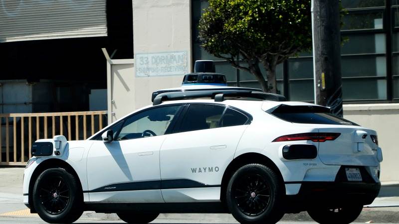 Uber Eats joins Waymo for driverless car deliveries