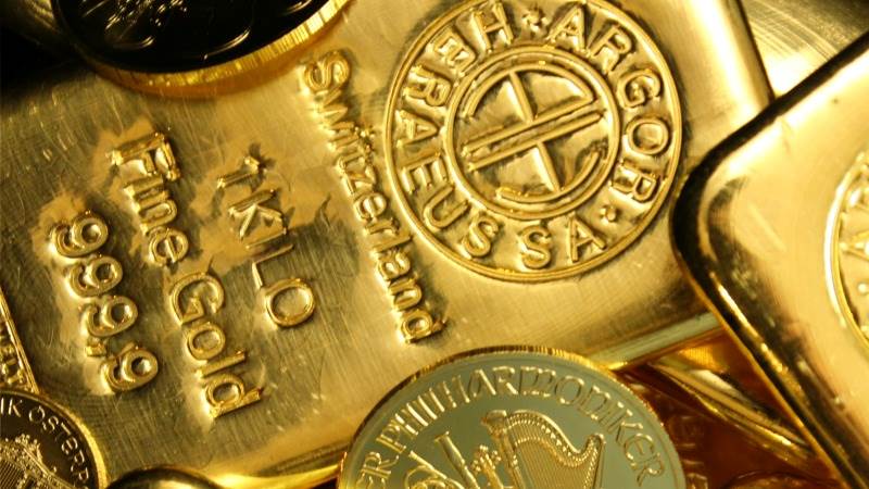 Gold hits new all-time high of $2,305 per ounce