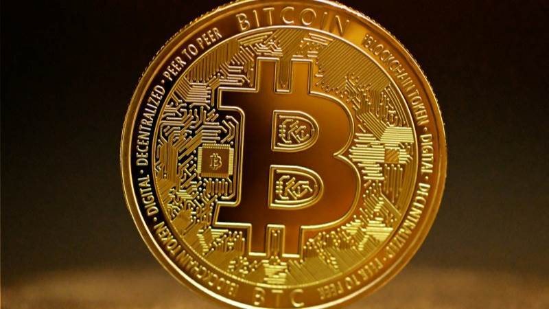 Bitcoin drops 3% as rate cut hopes fade