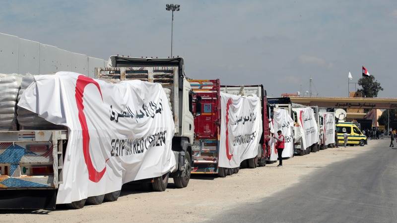 Israel says 322 aid trucks entered Gaza on Sunday