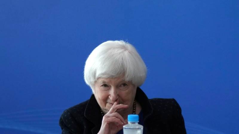 Yellen: Chinese firms mustn’t give Russia material support