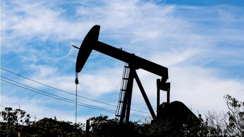 US rises oil, gas drilling fees on federal lands