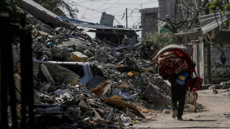 Gaza Health Ministry: Death toll rises by 52 to 33,686