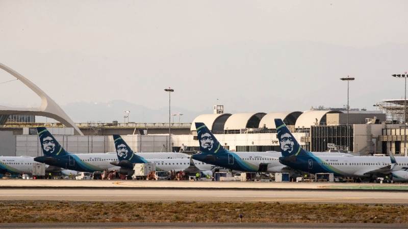 Alaska Airlines urges FAA to ground its flights nationwide