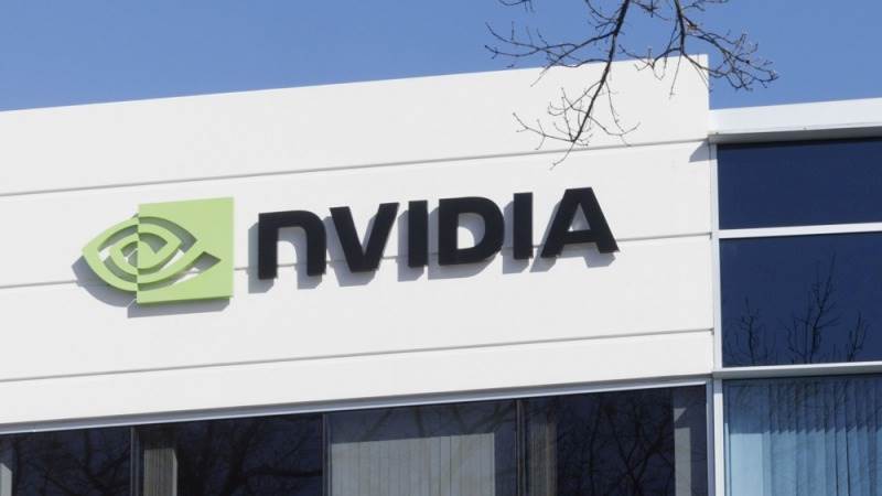 Nvidia plunges 7% as chip sell-off continues