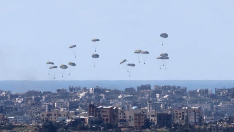 Jordan conducts humanitarian airdrops into Gaza