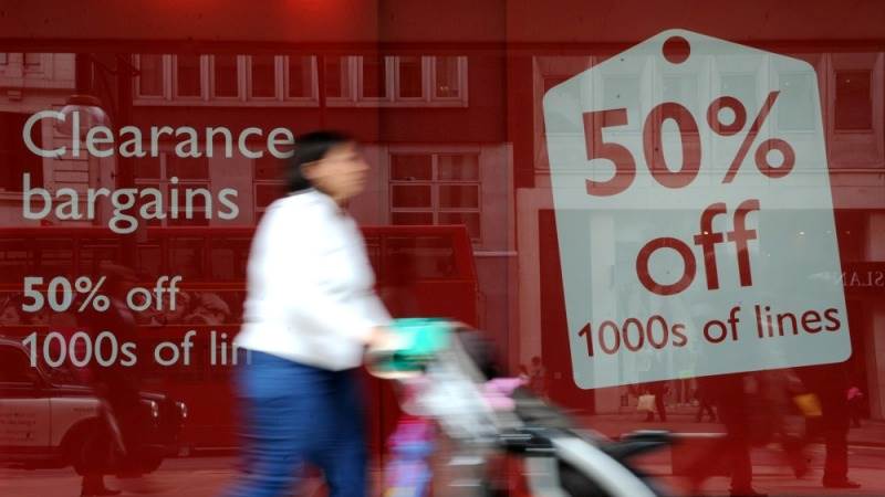 British consumer morale slips in April – GfK