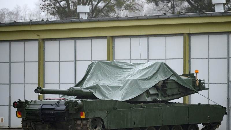 Ukraine allegedly pulls back Abrams tanks from front lines