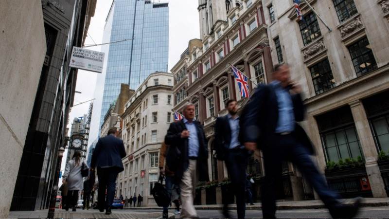 FTSE 100 closes in the red on May Day