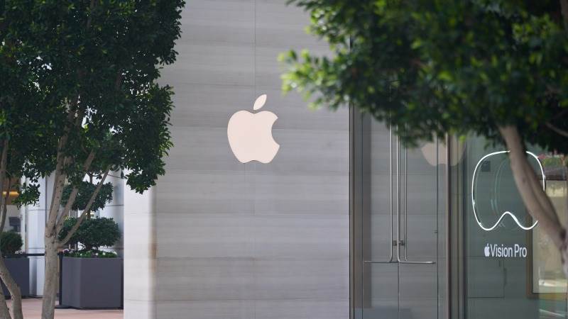 Apple tweaks core technology fee terms for EU market