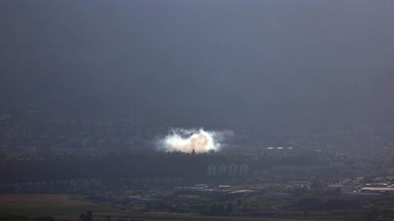 Israeli jets target Hezbollah positions in Lebanon