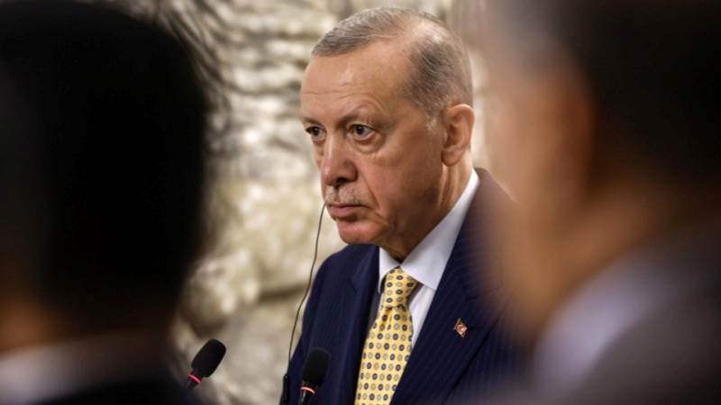 Erdogan urges Israel to accept ceasefire deal