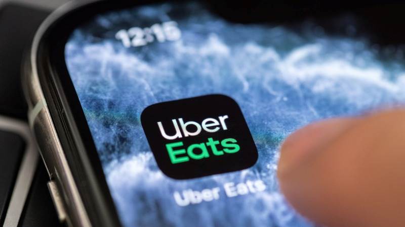 Uber Eats to partner with Instacart on food delivery