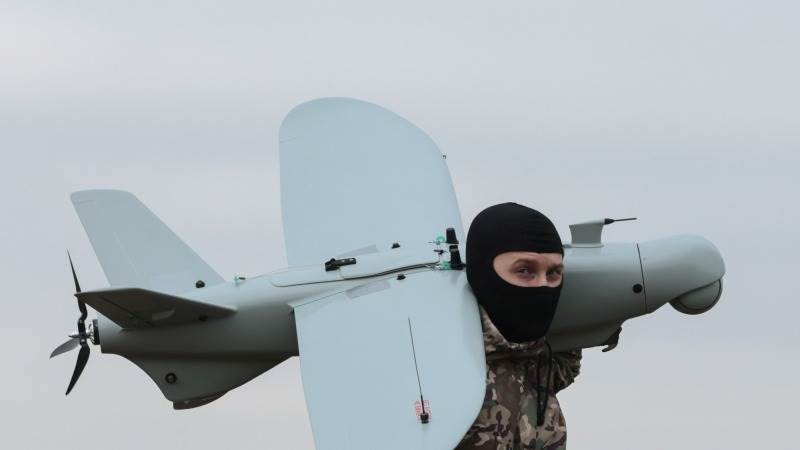 Explosions sound off in Belgorod after drone danger announcement