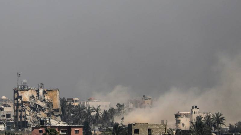 Israeli forces conduct strikes on central Gaza