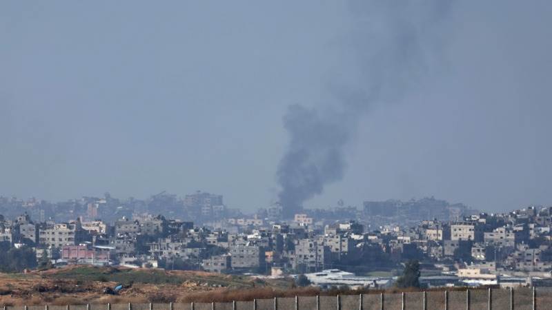 Israel conducts air strikes on northern Gaza