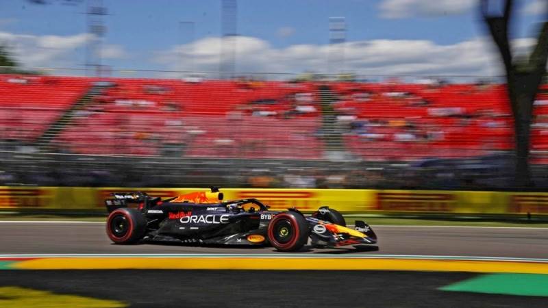 Verstappen takes pole for Emilia Romagna GP