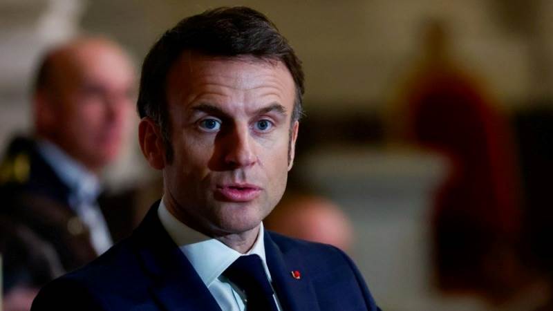 Macron urges TotalEnergies to keep France listing