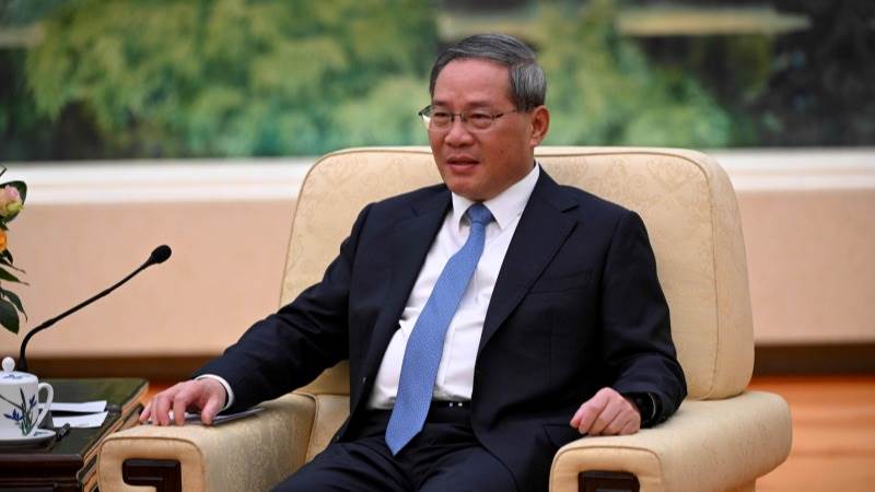 China confirms Li to attend summit with Japan, S. Korea