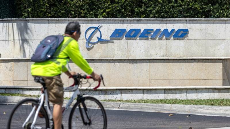 Boeing CFO: Q2 deliveries won’t improve from Q1