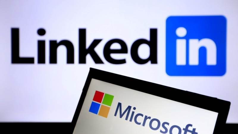 Microsoft reportedly plans AI resources for LinkedIn copilot