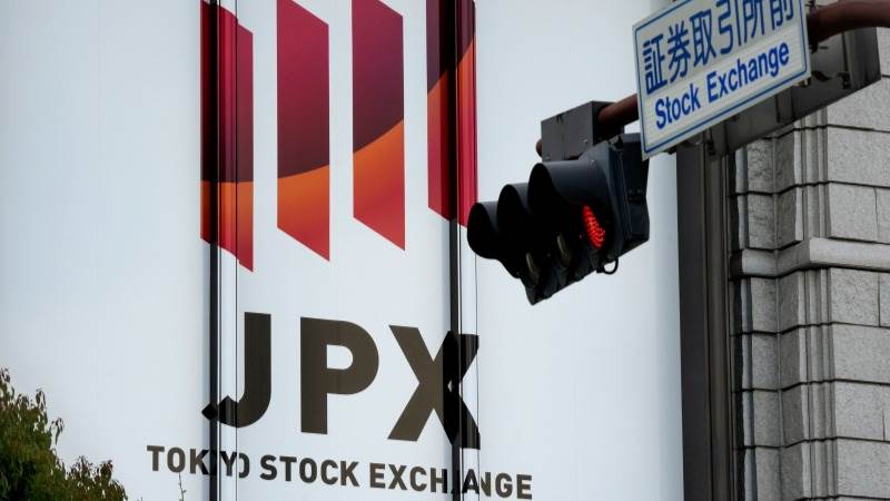 Asia-Pacific trades mostly higher with data in focus