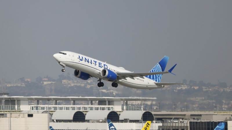 Engine fire forces United flight to abort takeoff