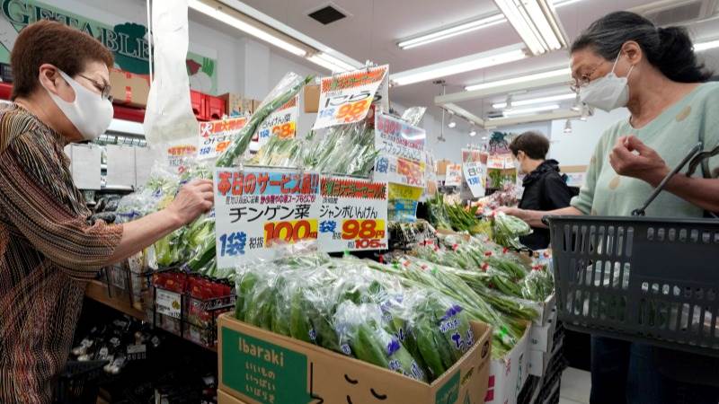 Japan’s retail sales up by 2.4% in April