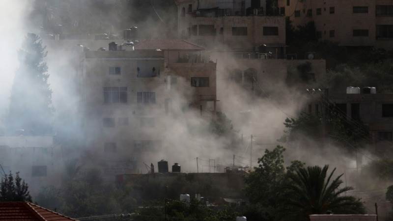 Israeli airstrike targets southern Lebanon on Sunday