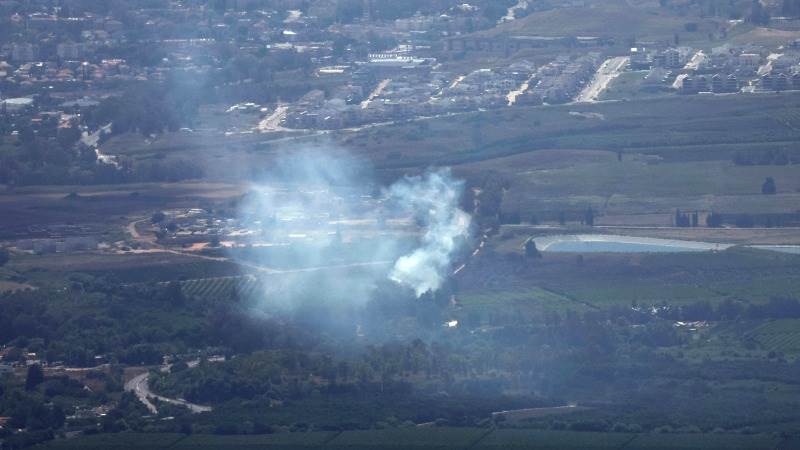 Israel strikes Hezbollah sites in Lebanon