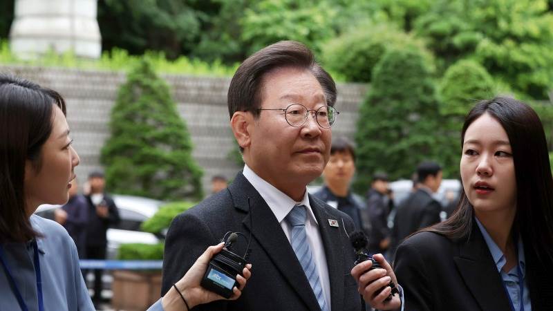 Seoul opposition urges inter-Korean talks to ease tensions